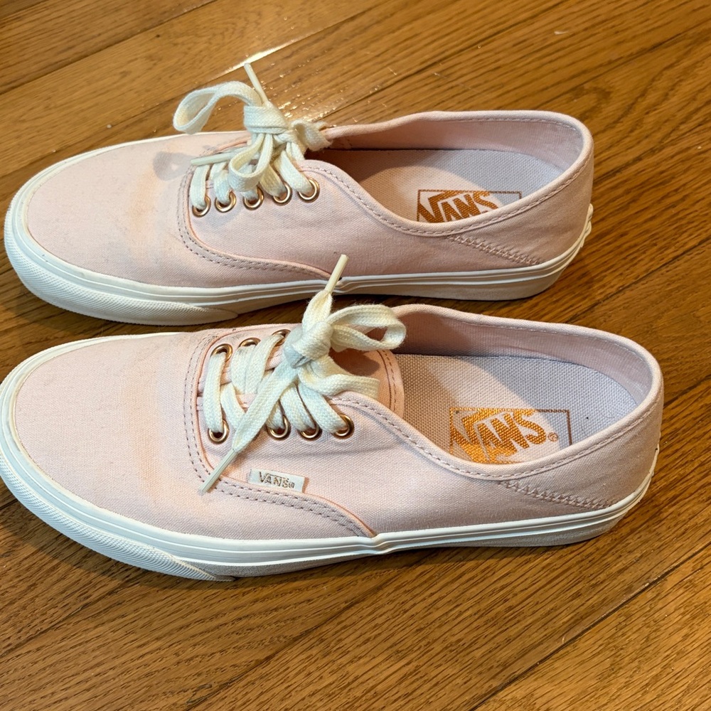 Vans Authentic Low-Top Canvas Sneakers in Light Pink 8.5 - Picture 2 of 9